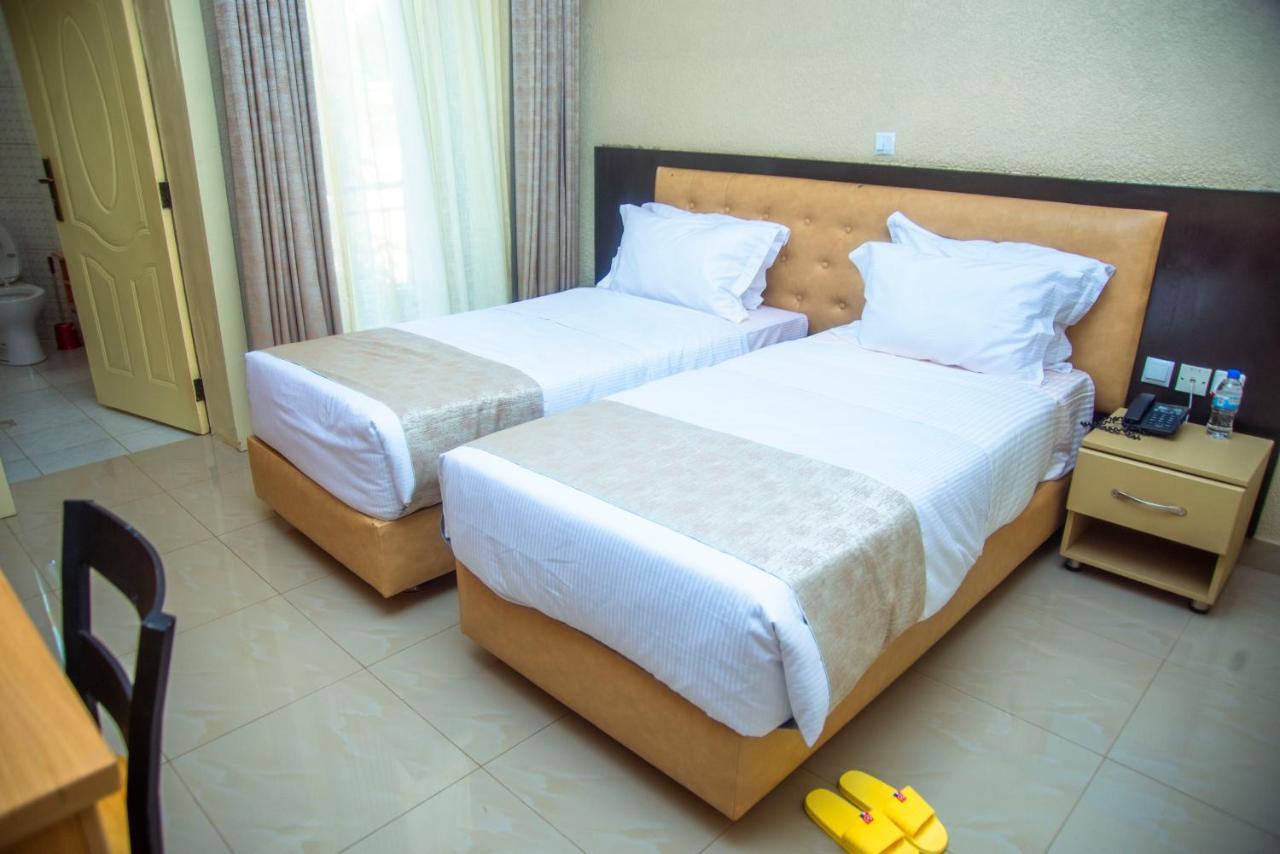 Quality Inn Hotel 基加利 外观 照片